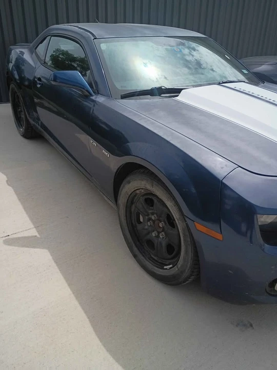 2012 Chevrolet Camaro 5th Gen - Image 2 of 11
