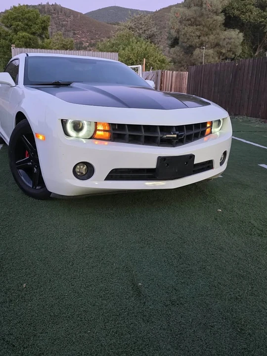 2012 Chevrolet Camaro 5th Gen - Image 2 of 17