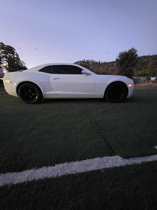 2012 Chevrolet Camaro 5th Gen - Image 5 of 17
