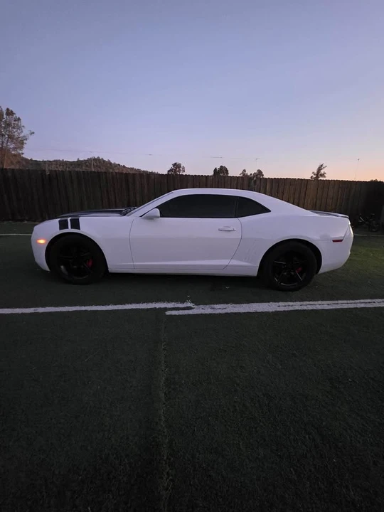 2012 Chevrolet Camaro 5th Gen - Image 9 of 17