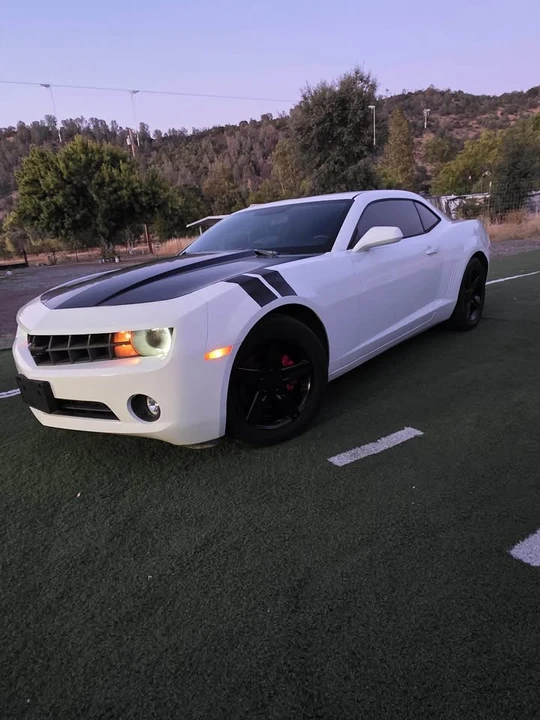 2012 Chevrolet Camaro 5th Gen - Image 4 of 17