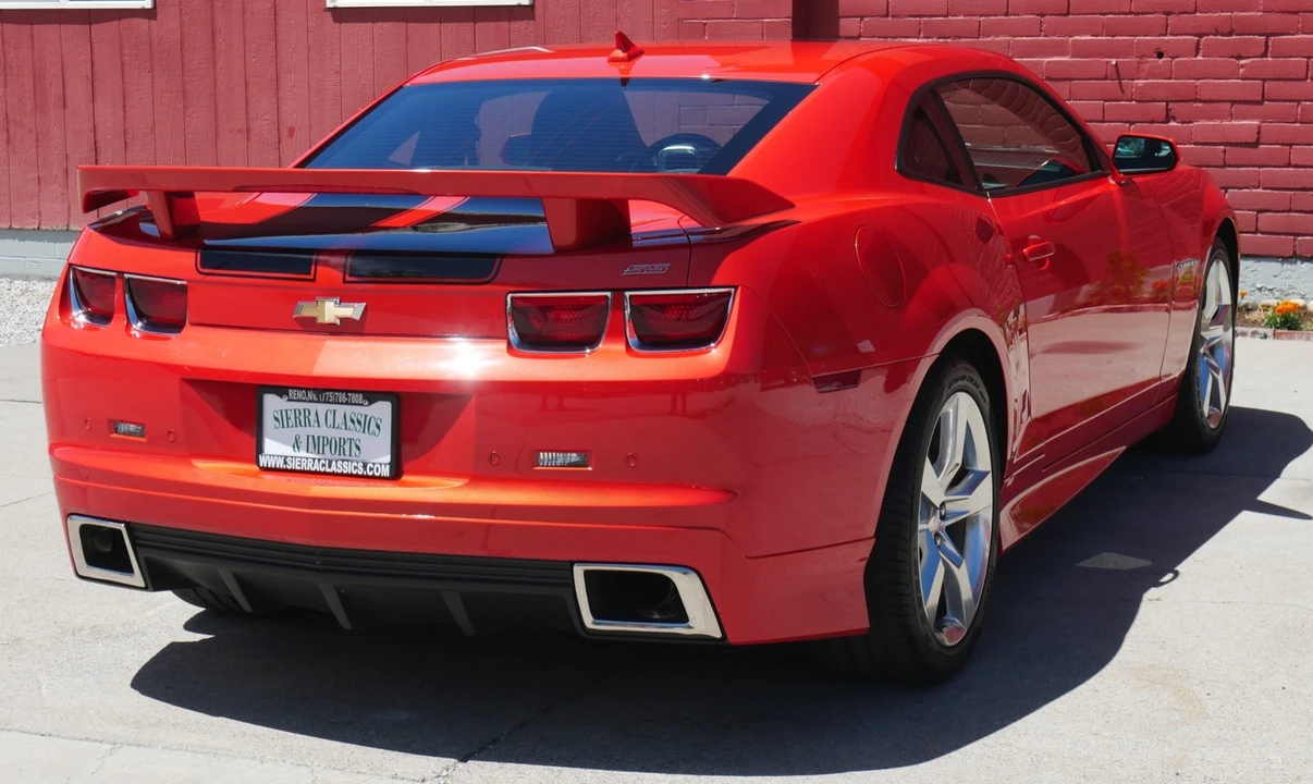 2012 Chevrolet Camaro SS 5th Gen - Image 14 of 31