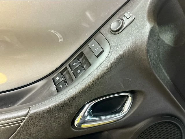 2012 Chevrolet Camaro SS 5th Gen - Image 16 of 17