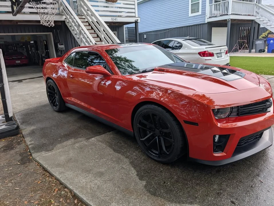 2012 Chevrolet Camaro ZL1 5th Gen - Image 6 of 11