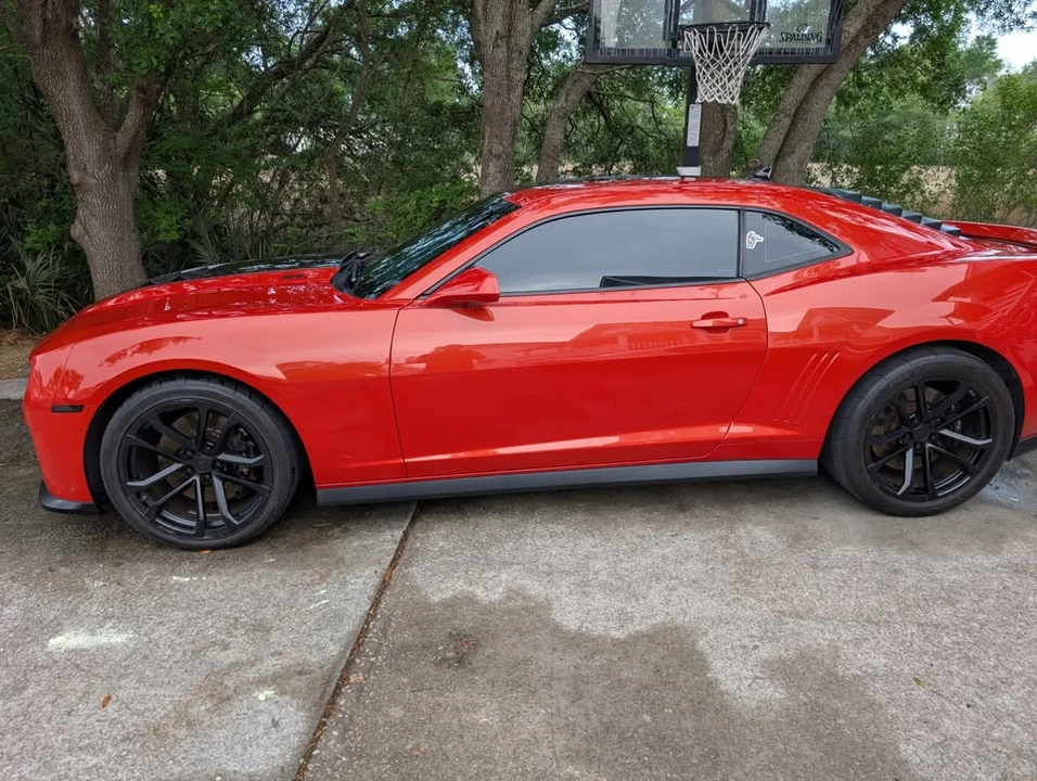 2012 Chevrolet Camaro ZL1 5th Gen - Image 2 of 11