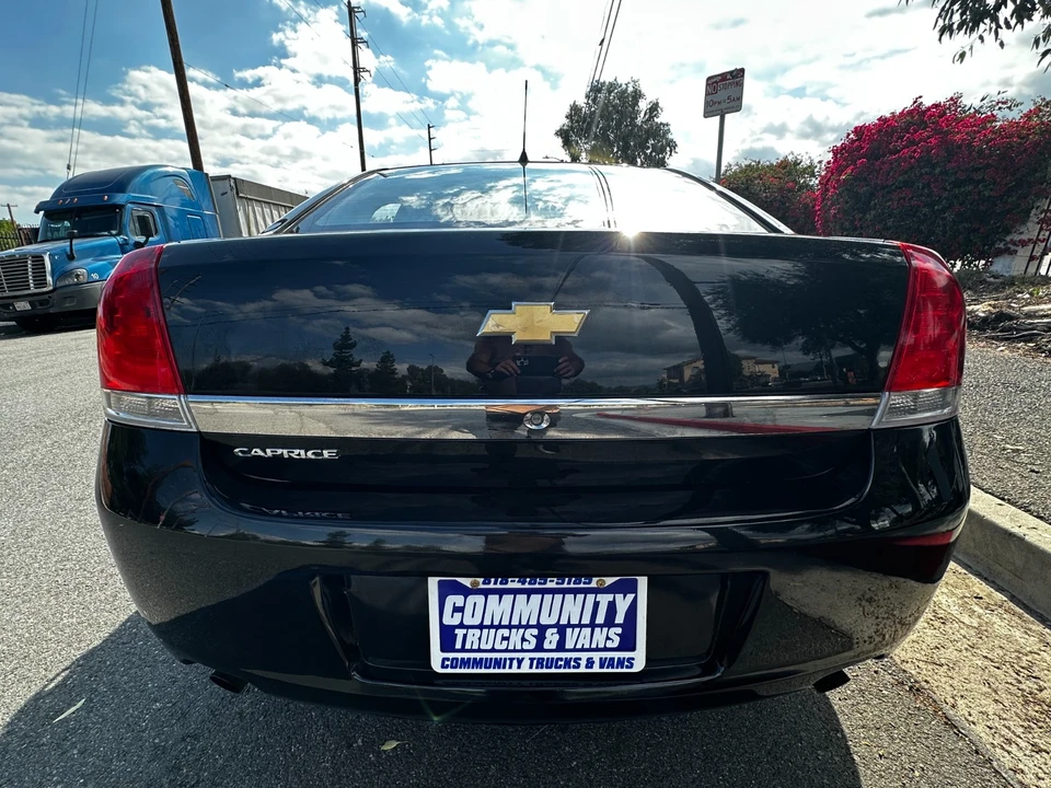 2012 Chevrolet Caprice - Image 7 of 21