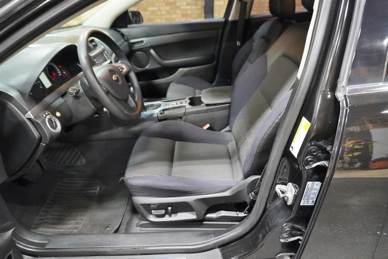 2012 Chevrolet Caprice - Image 24 of 31