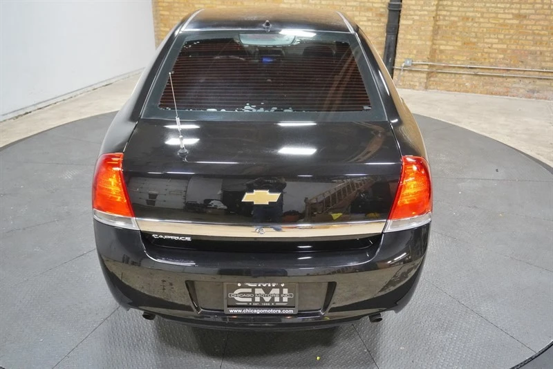 2012 Chevrolet Caprice - Image 16 of 31
