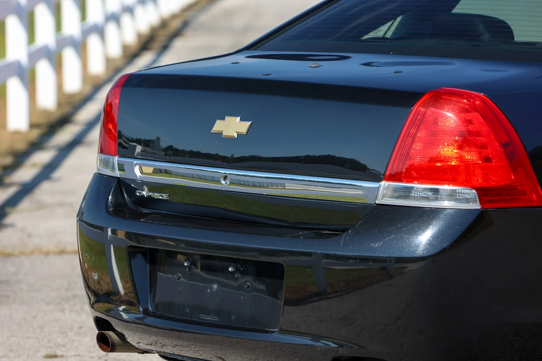2012 Chevrolet Caprice - Image 10 of 31