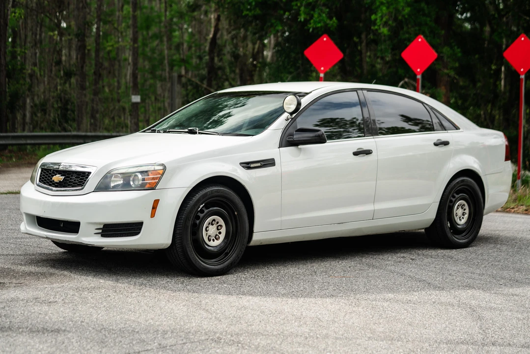 2012 Chevrolet Caprice - Image 9 of 31