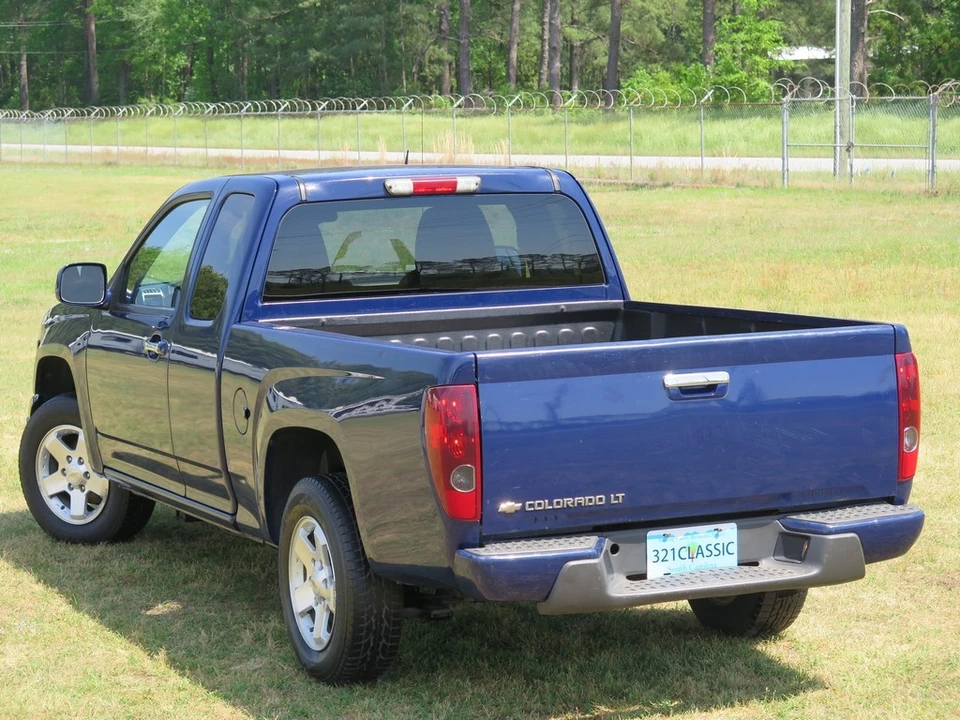 2012 Chevrolet Colorado 1st Gen - Image 2 of 4