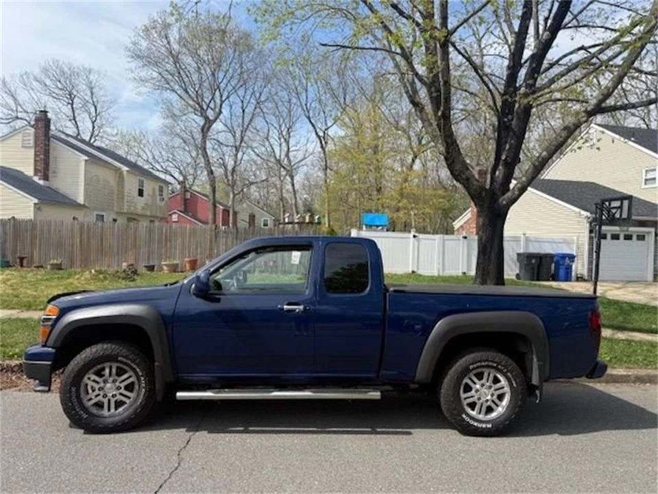 2012 Chevrolet Colorado 1st Gen - Image 2 of 15
