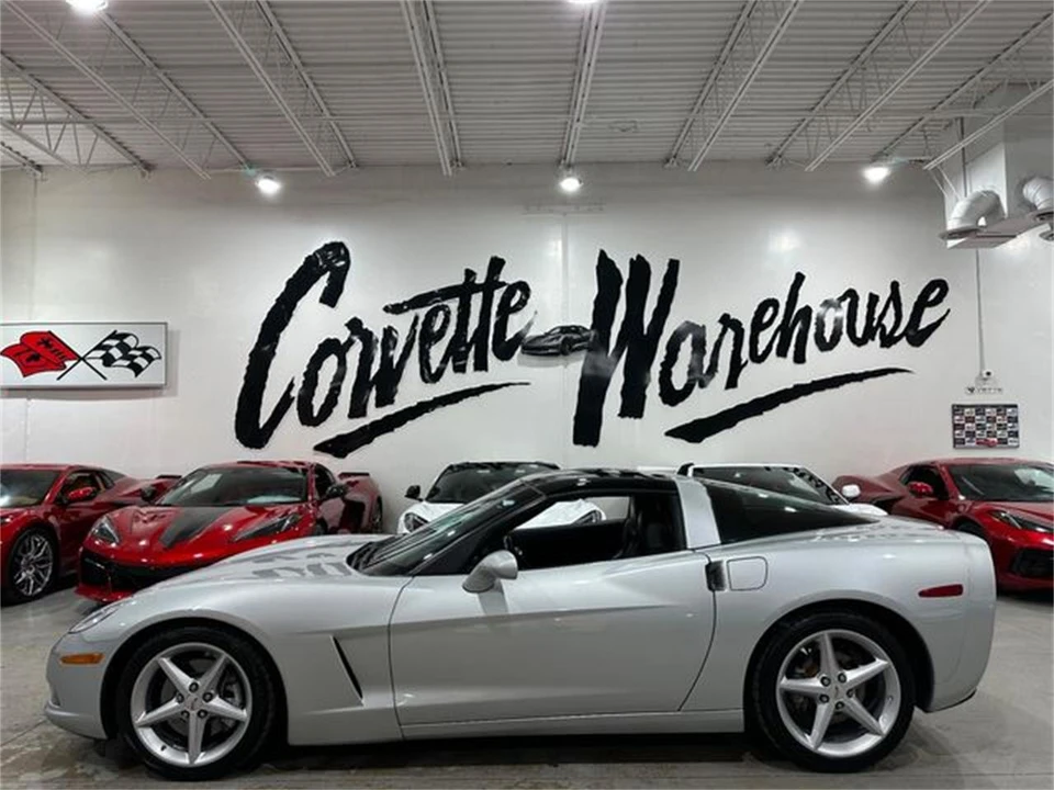2012 Chevrolet Corvette C6 - Image 2 of 30