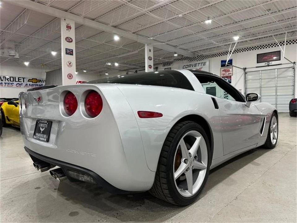 2012 Chevrolet Corvette C6 - Image 3 of 30