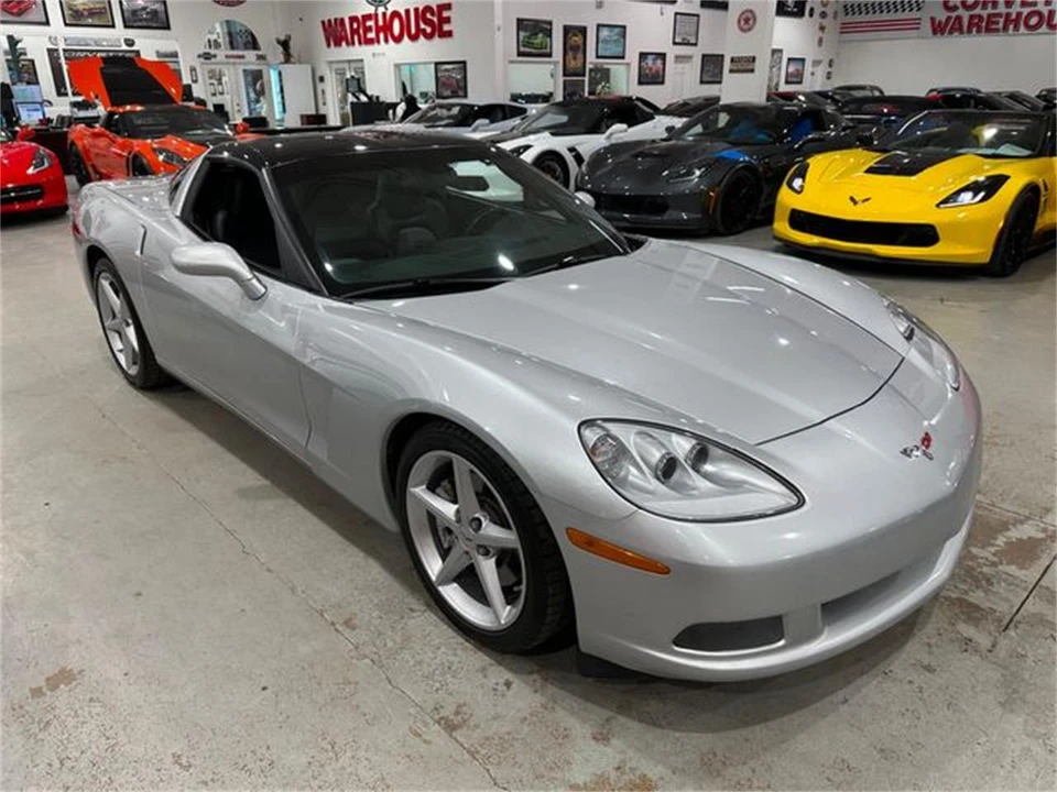 2012 Chevrolet Corvette C6 - Image 27 of 30