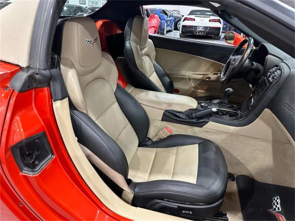 2012 Chevrolet Corvette C6 - Image 14 of 27