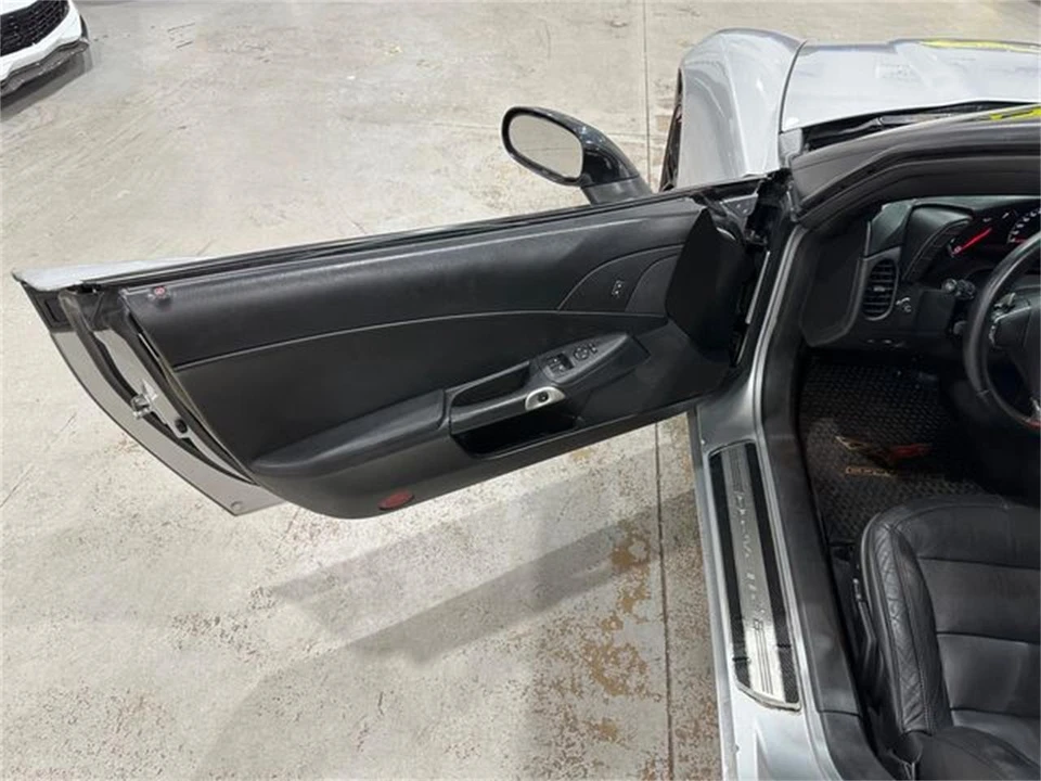 2012 Chevrolet Corvette C6 - Image 20 of 30