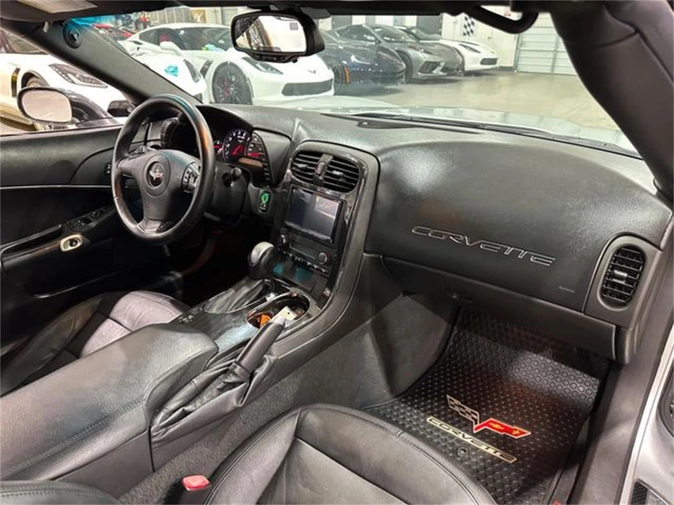 2012 Chevrolet Corvette C6 - Image 11 of 30