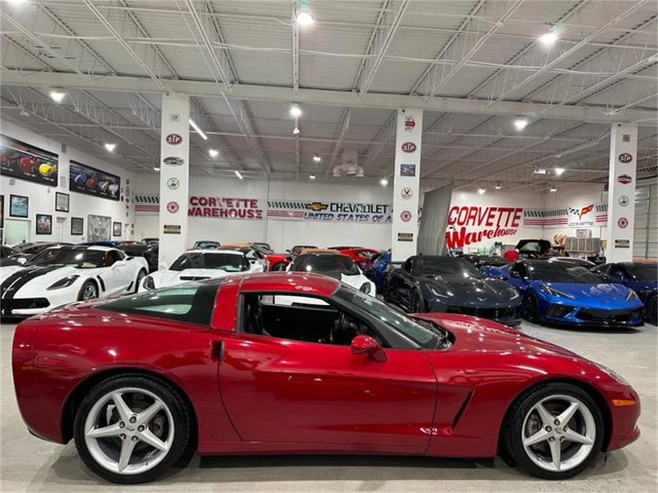 2012 Chevrolet Corvette C6 - Image 5 of 21