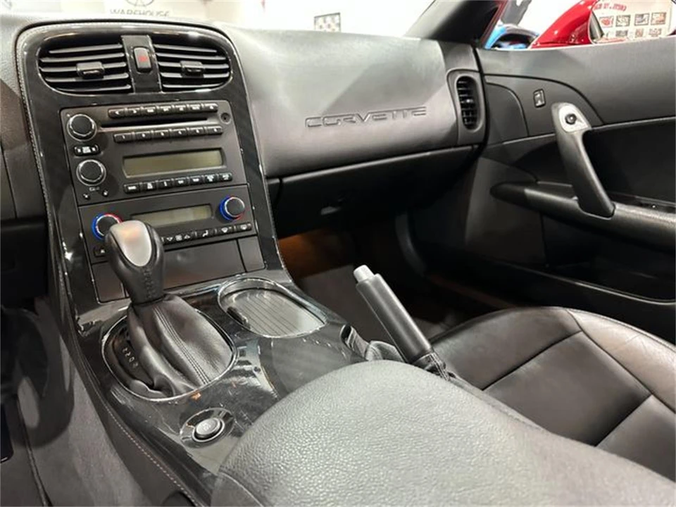 2012 Chevrolet Corvette C6 - Image 16 of 30