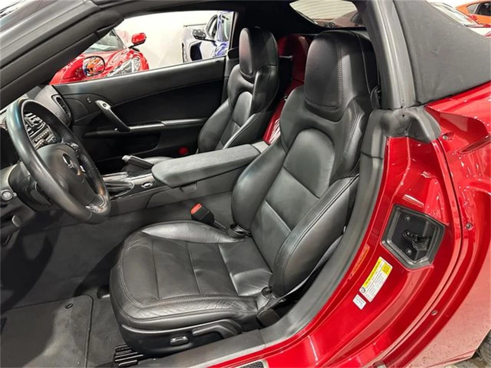 2012 Chevrolet Corvette C6 - Image 17 of 30