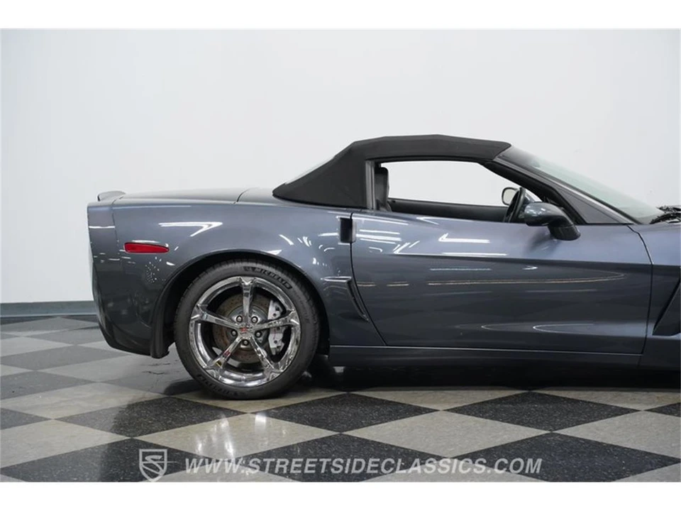 2012 Chevrolet Corvette C6 - Image 25 of 31