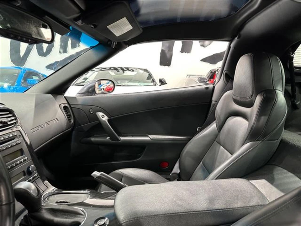 2012 Chevrolet Corvette C6 - Image 12 of 30