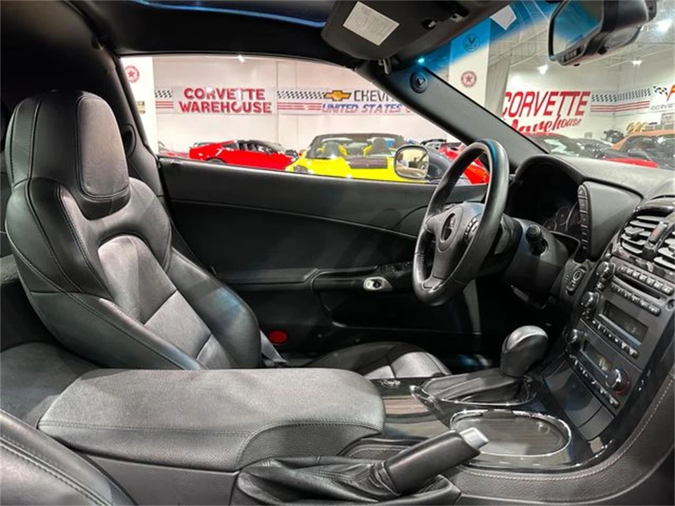 2012 Chevrolet Corvette C6 - Image 13 of 30