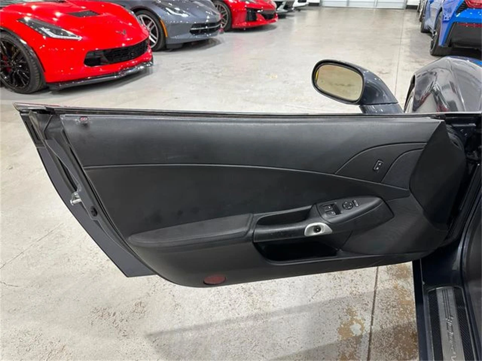 2012 Chevrolet Corvette C6 - Image 14 of 30
