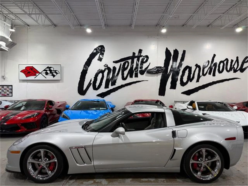 2012 Chevrolet Corvette C6 - Image 2 of 10