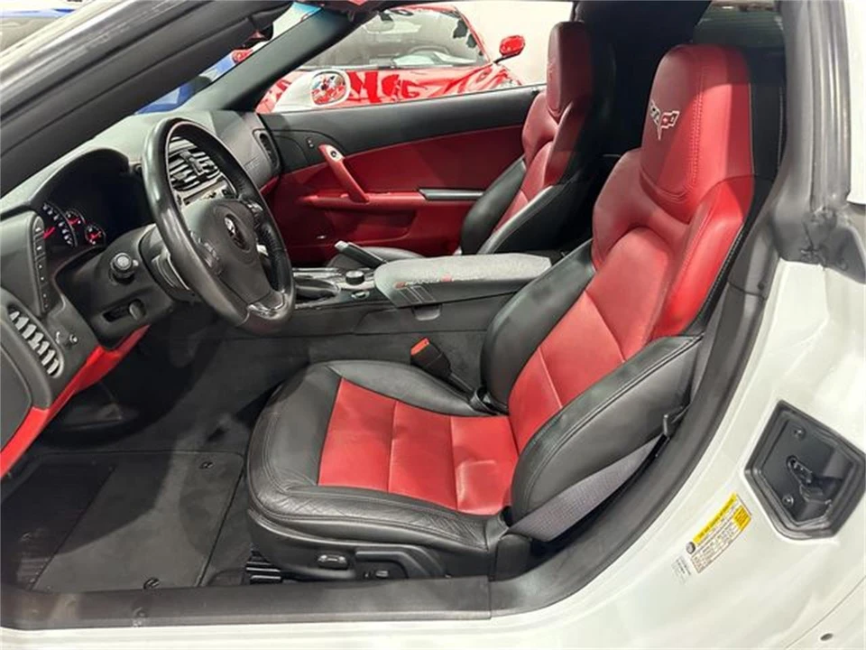 2012 Chevrolet Corvette C6 - Image 17 of 30