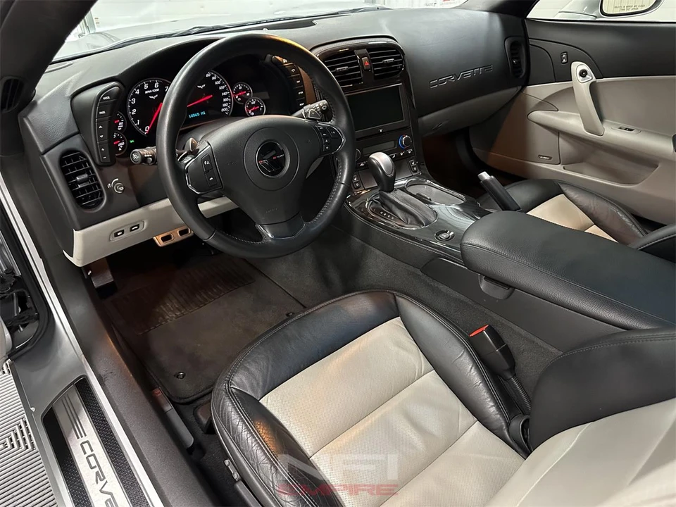 2012 Chevrolet Corvette C6 - Image 29 of 31