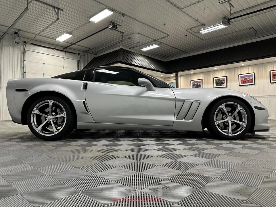 2012 Chevrolet Corvette C6 - Image 17 of 31