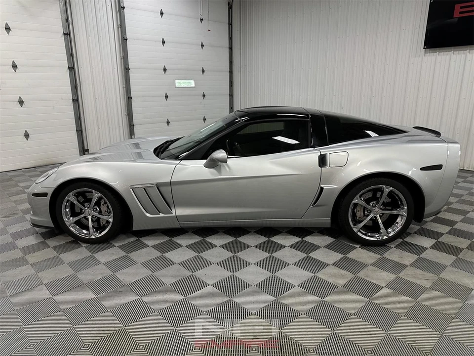 2012 Chevrolet Corvette C6 - Image 2 of 31