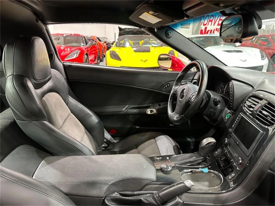 2012 Chevrolet Corvette C6 - Image 14 of 30