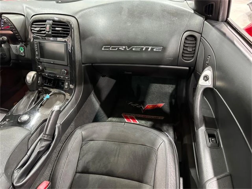 2012 Chevrolet Corvette C6 - Image 12 of 30