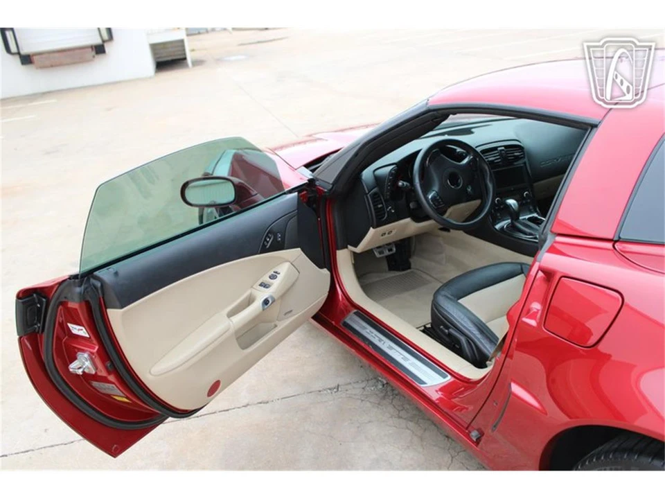 2012 Chevrolet Corvette C6 - Image 6 of 31