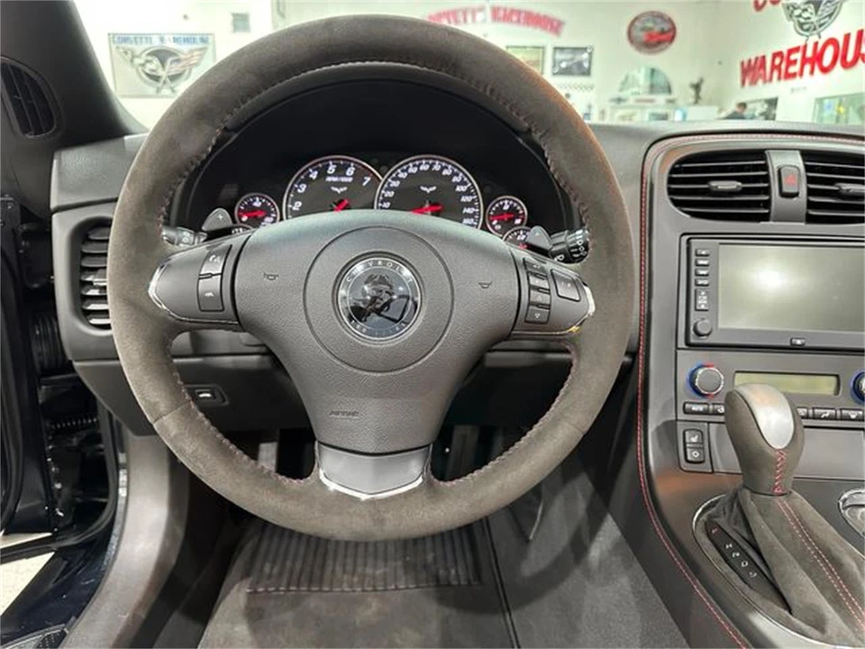 2012 Chevrolet Corvette C6 - Image 10 of 30
