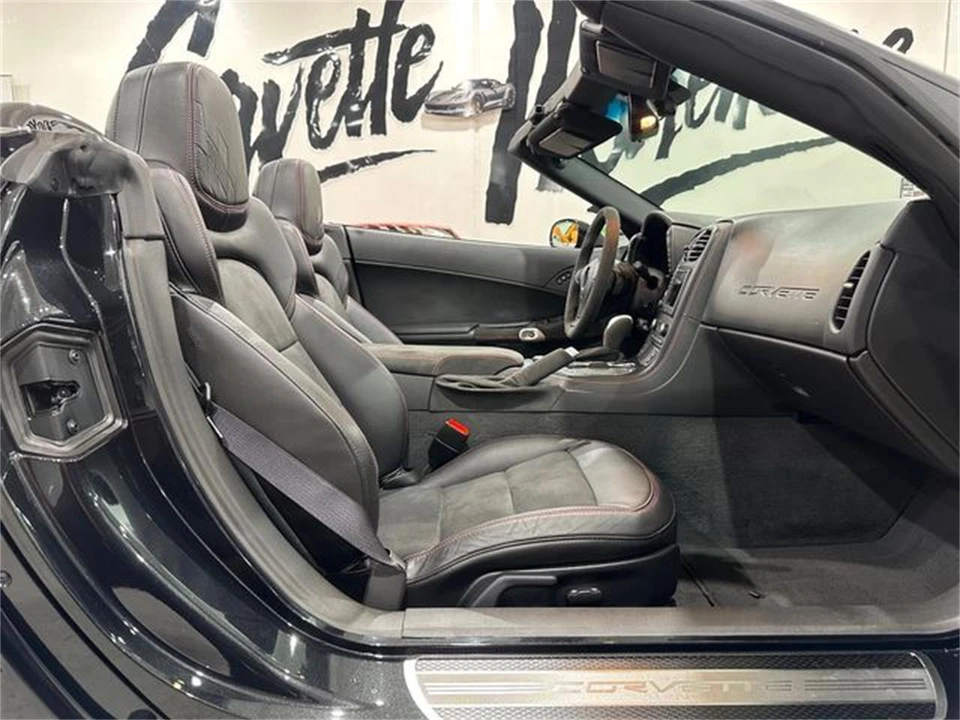 2012 Chevrolet Corvette C6 - Image 12 of 30