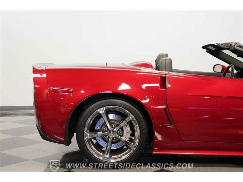 2012 Chevrolet Corvette C6 - Image 28 of 31