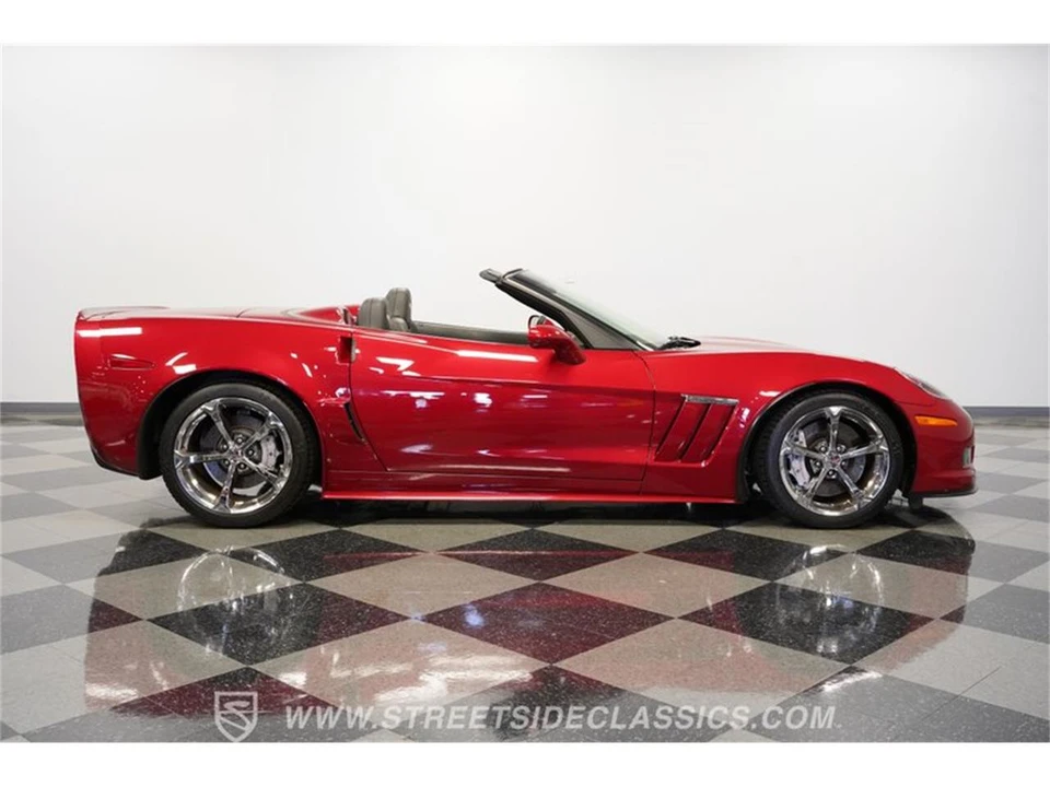 2012 Chevrolet Corvette C6 - Image 13 of 31