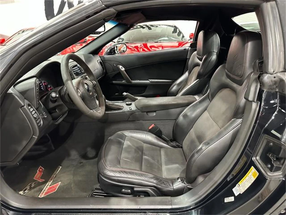 2012 Chevrolet Corvette C6 - Image 17 of 30