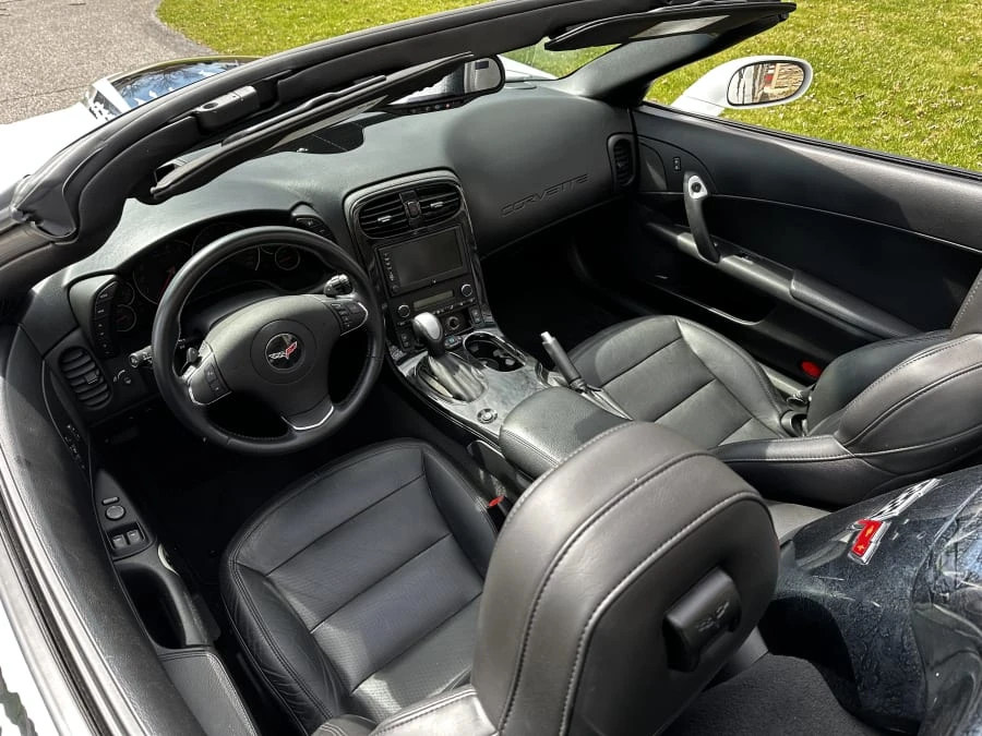 2012 Chevrolet Corvette C6 - Image 6 of 11
