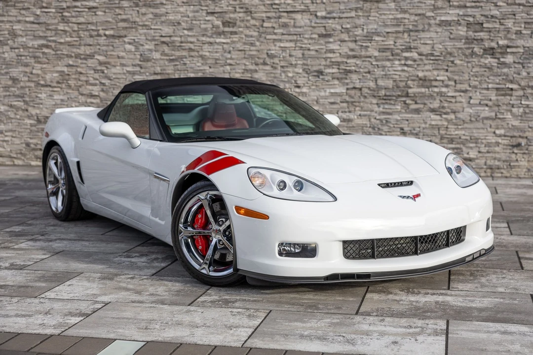 2012 Chevrolet Corvette C6 - Image 2 of 21
