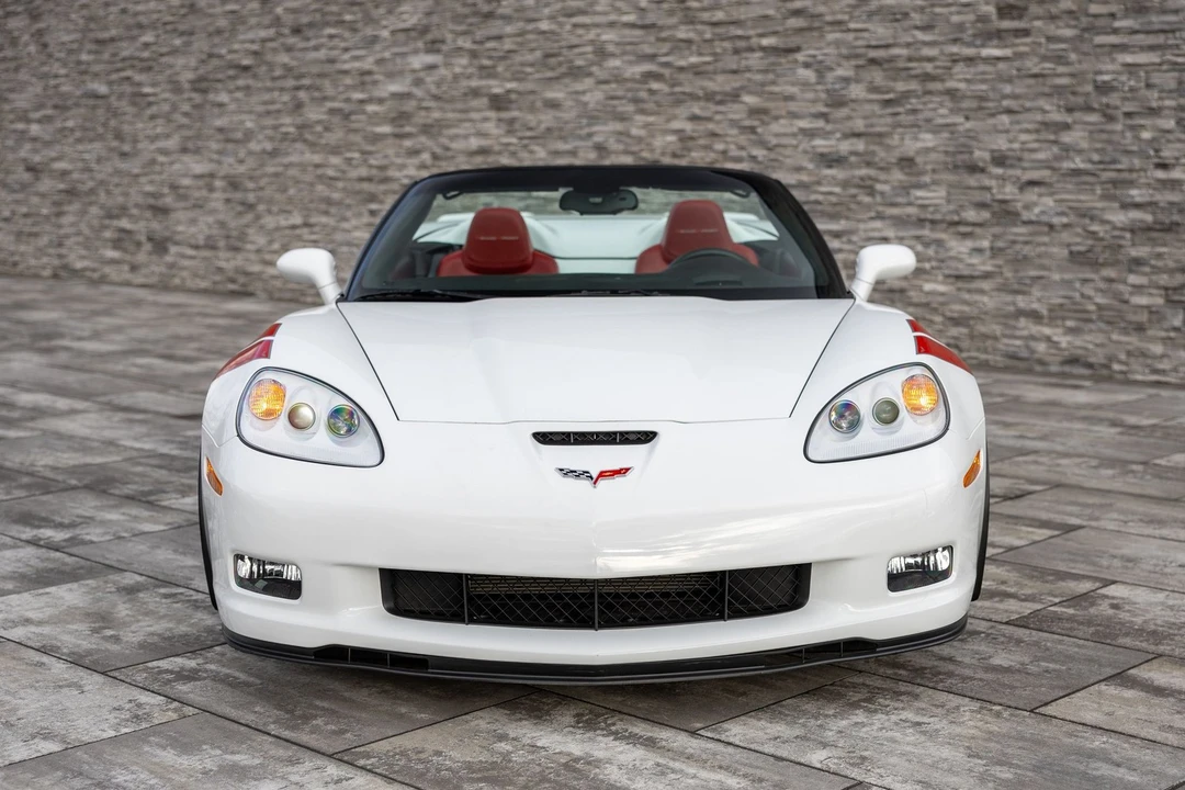 2012 Chevrolet Corvette C6 - Image 8 of 21