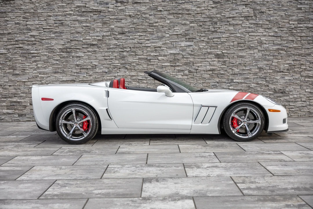 2012 Chevrolet Corvette C6 - Image 14 of 21