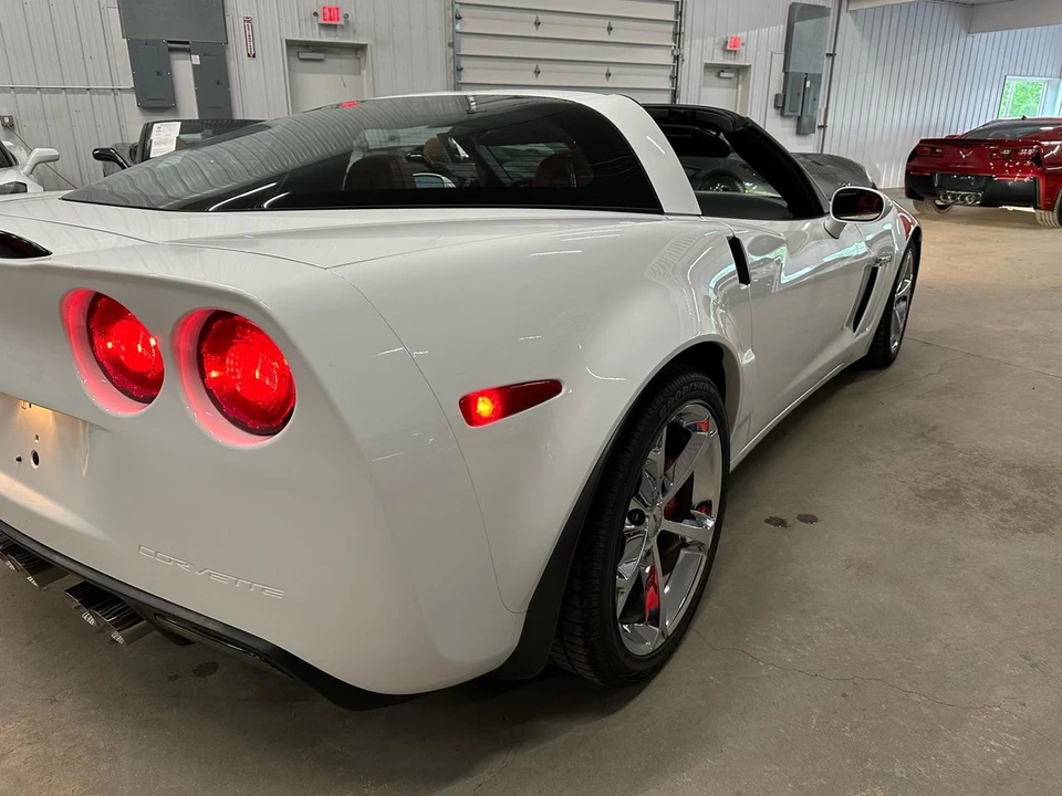 2012 Chevrolet Corvette C6 - Image 9 of 21