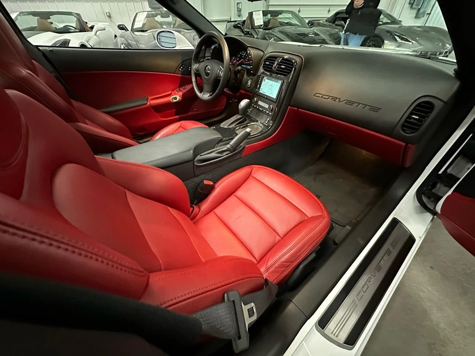 2012 Chevrolet Corvette C6 - Image 20 of 21