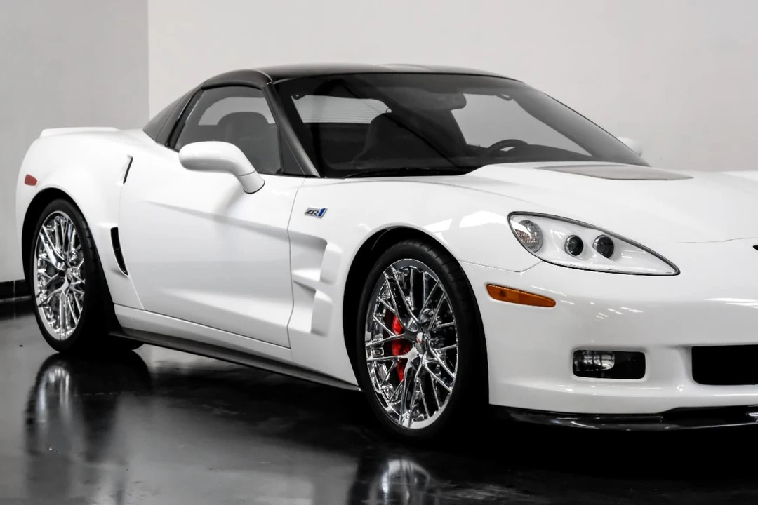 2012 Chevrolet Corvette C6 ZR1 - Image 5 of 31