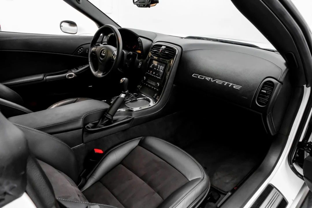 2012 Chevrolet Corvette C6 ZR1 - Image 16 of 31